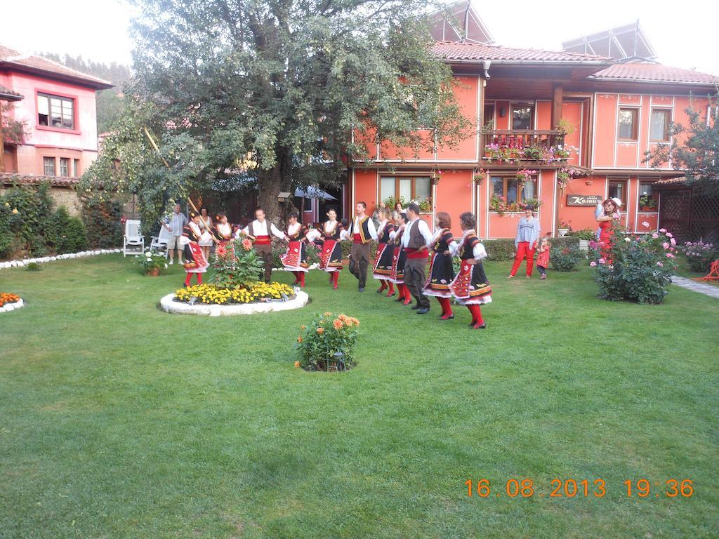 Family Hotel Kalina Koprivshtitsa Bagian luar foto
